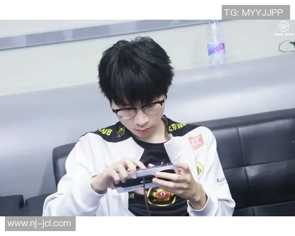 王者荣耀深度解析:探讨WE战队的团队协作与战术配合之道 王者荣耀深度解析:探讨WE战队的团队协作与战术配合之道