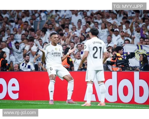 西甲豪强皇家马德里签下新生代天才球员,球迷期待他的表现 西甲豪强皇家马德里签下新生代天才球员,球迷期待他的表现